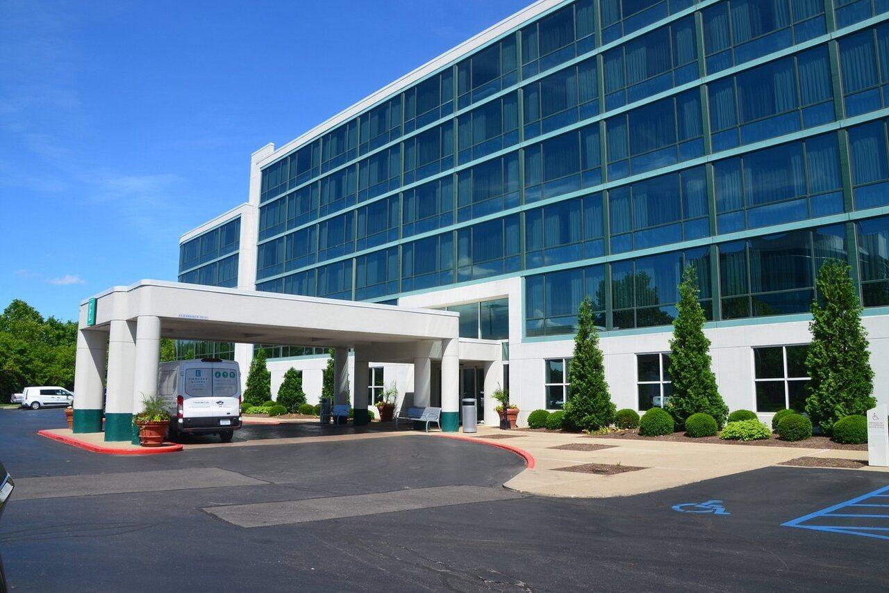 Embassy Suites By Hilton Lexington Green Exterior photo